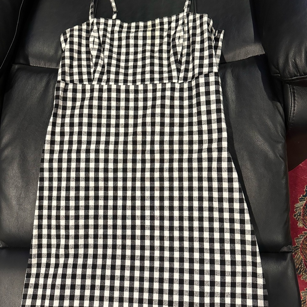 Hollister Black and White Checkered Midi Dress